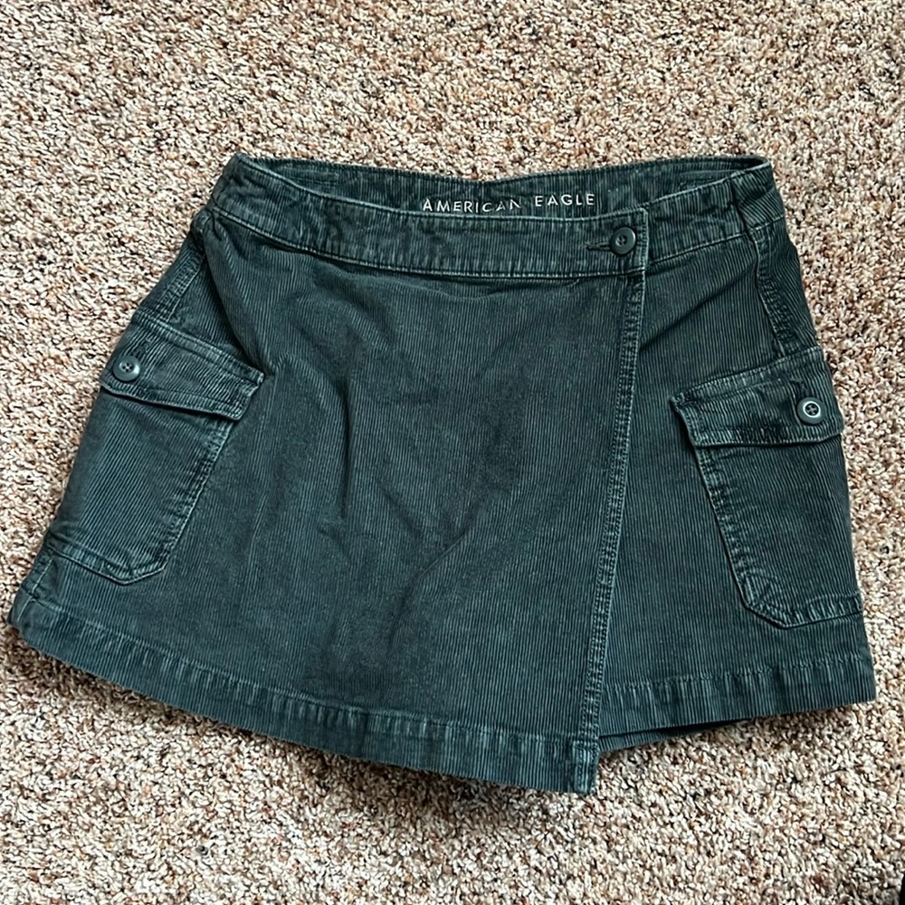 American Eagle High Rise Corduroy Skort